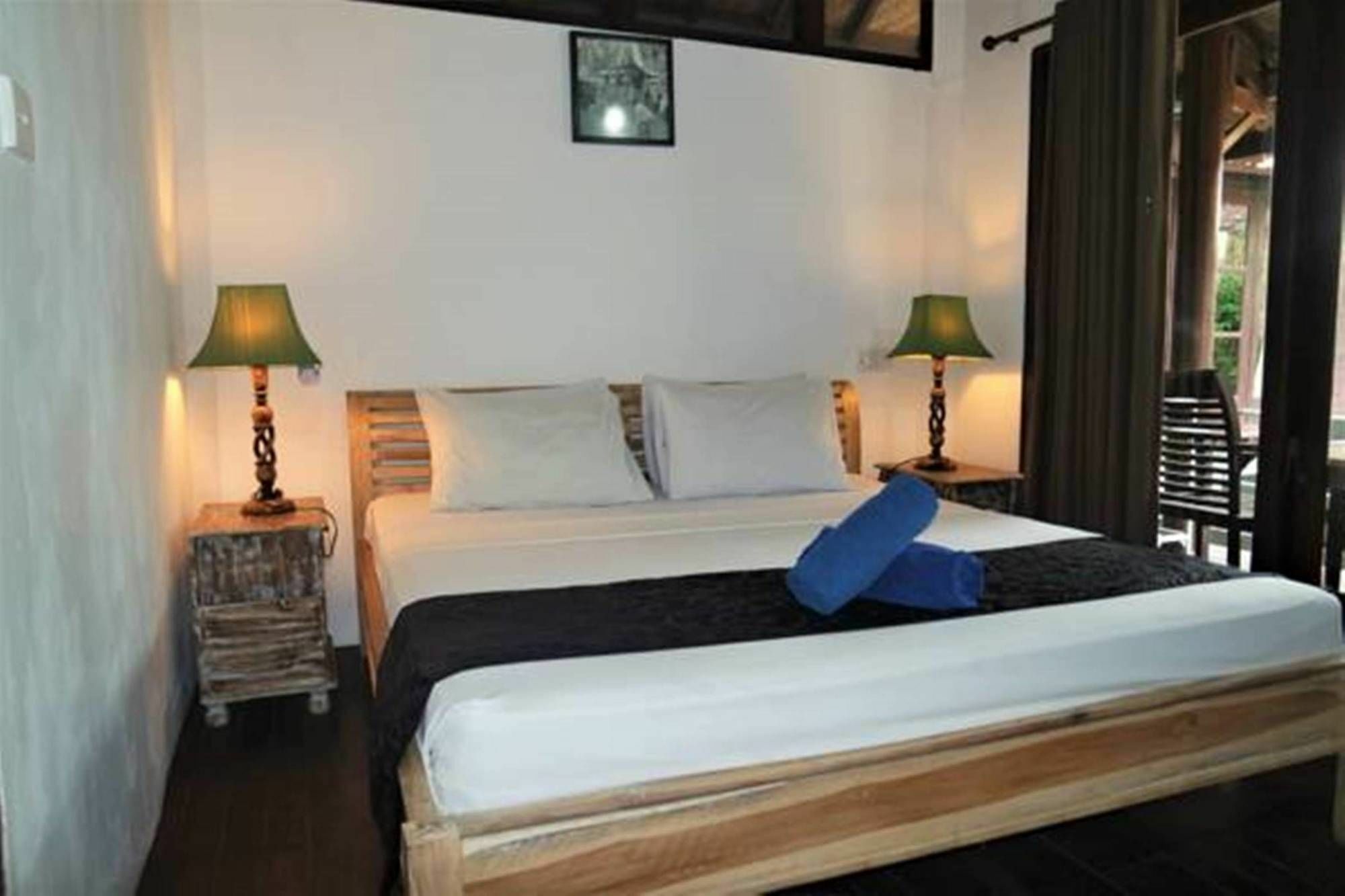 Drupadi Bungalows ギリ・トラワンガン エクステリア 写真